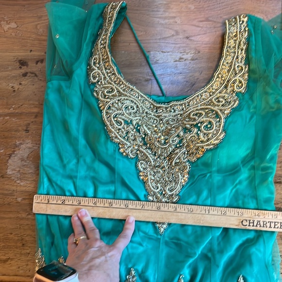 Beautiful Elegant Indian Anarkali Suit ; New without tags, unworn. Stunning!! - Picture 14 of 14